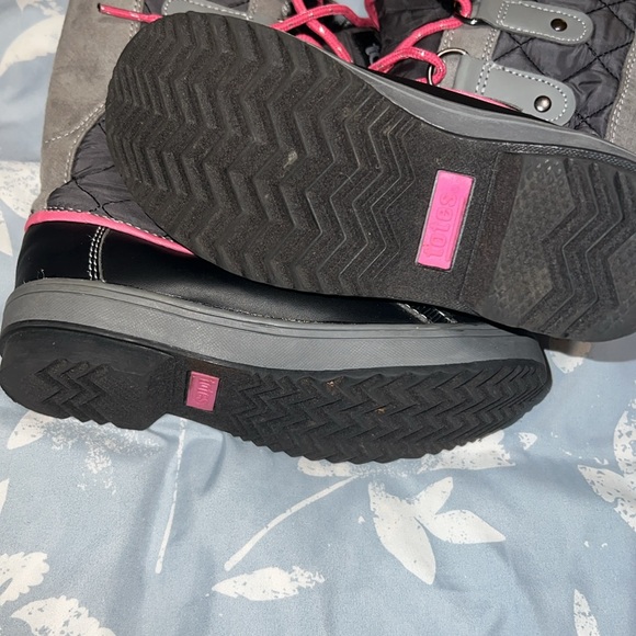 Kids Winter boots size 12 - Picture 3 of 7